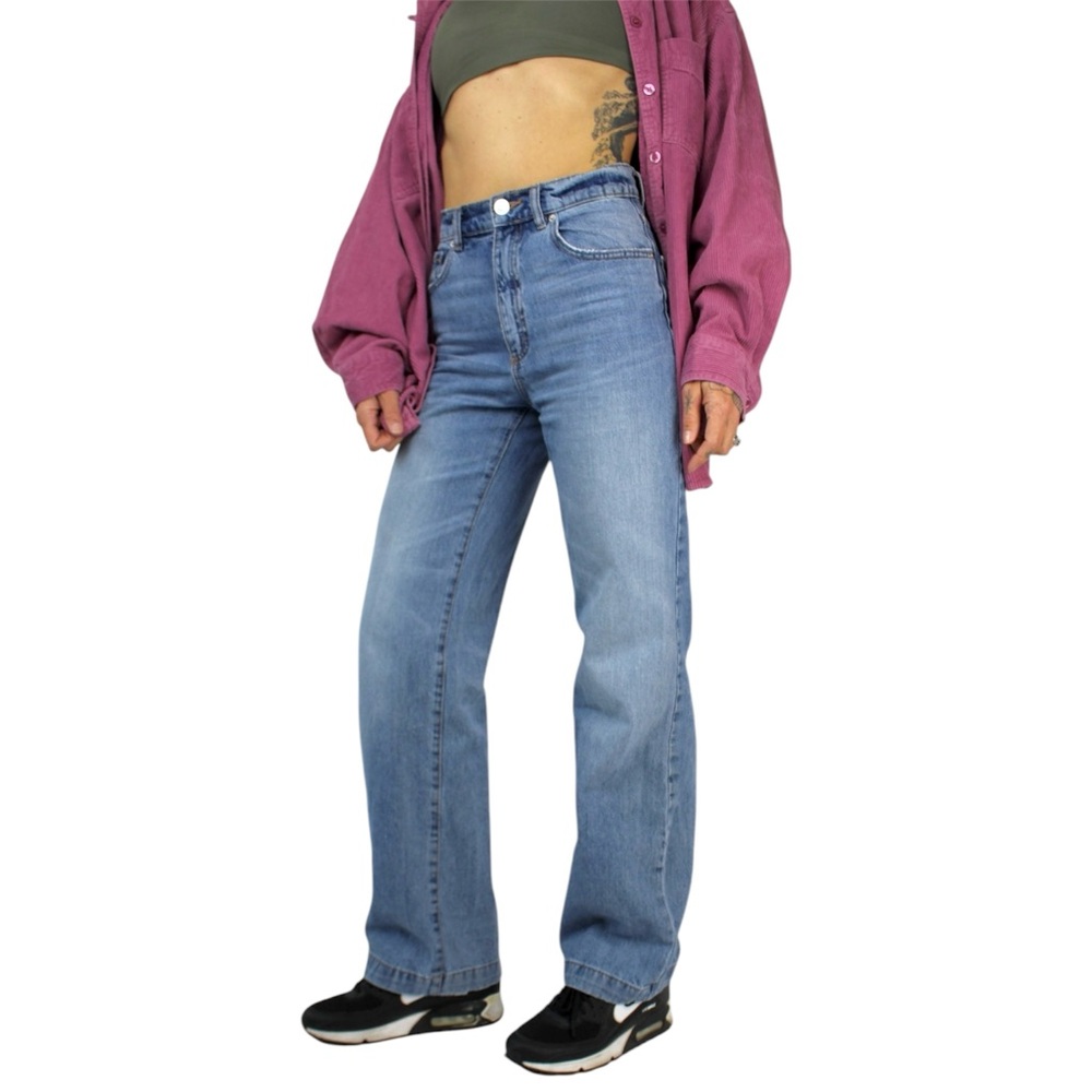 GARAGE High Rise Wide Leg Jean • Sz 3